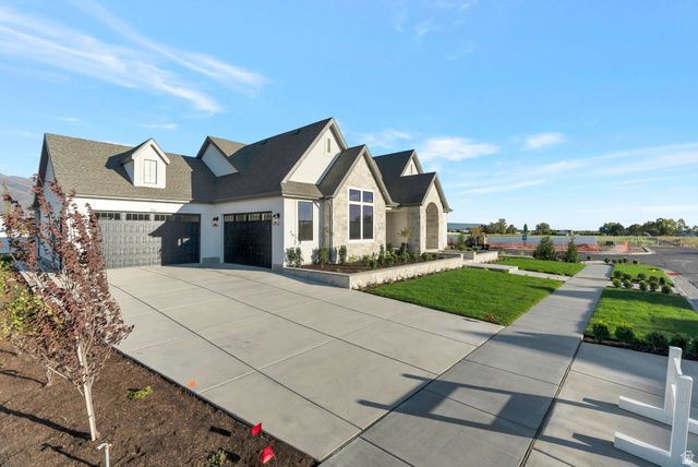 266 N AMBER LN, Layton, UT 84041