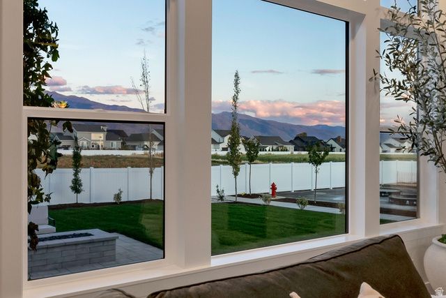 266 N AMBER LN, Layton, UT 84041