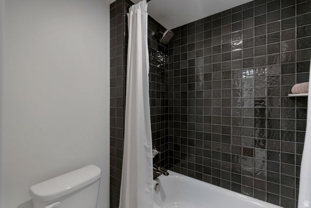 266 N AMBER LN, Layton, UT 84041