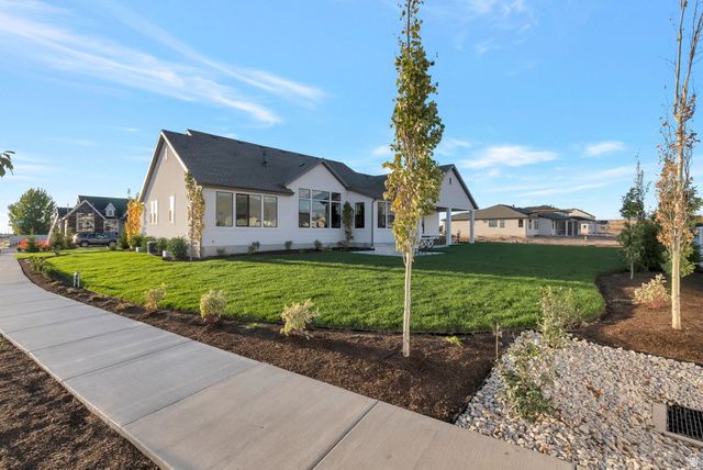266 N AMBER LN, Layton, UT 84041