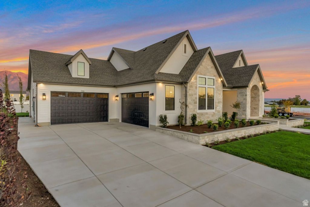 266 N AMBER LN, Layton, UT 84041 — photo 2