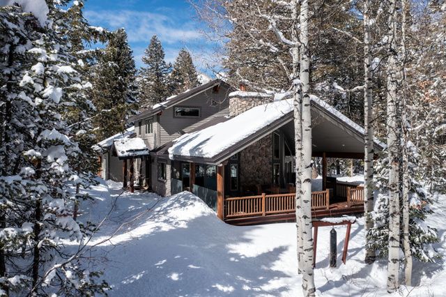 9443 E WILD CLEMATIS LN, Brighton, UT 84121