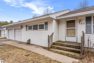913 Fern Street, Traverse City, MI 49686