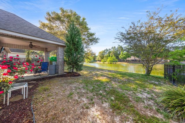 471 Symphony Way, Freeport, FL 32439