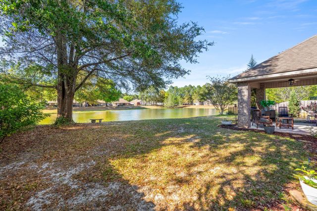 471 Symphony Way, Freeport, FL 32439