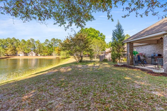 471 Symphony Way, Freeport, FL 32439