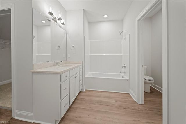 4605 Longleaf PL, Chesapeake, VA 23321