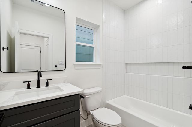 3735 Lydia Street, Houston, TX 77021