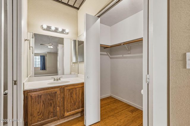 625 S WESTWOOD Street 103, Mesa, AZ 85210