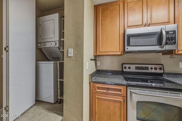 625 S WESTWOOD Street 103, Mesa, AZ 85210