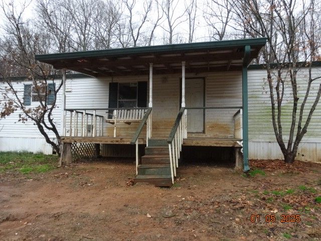 1882 Jordan Rd, Chapmansboro, TN 37035