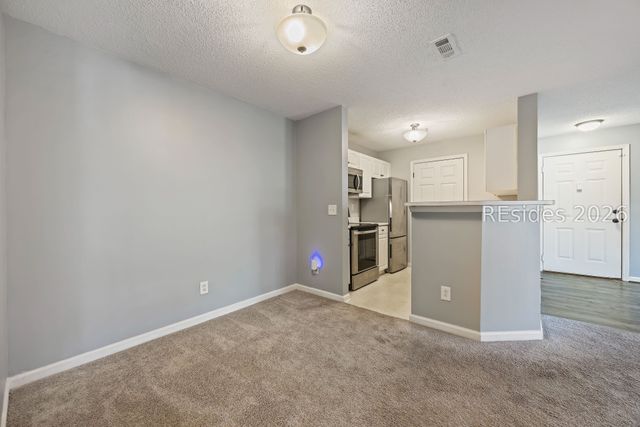 100 Kensington Blvd Apt 1512, Bluffton, SC 29910