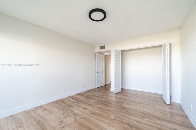 3301 Spanish Moss Ter 802, Lauderhill, FL 33319