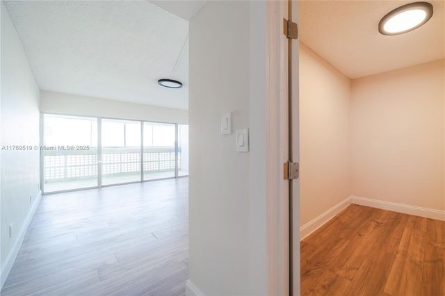 3301 Spanish Moss Ter 802, Lauderhill, FL 33319