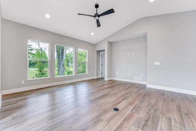 106 Arezzo Court, Delaware, OH 43015