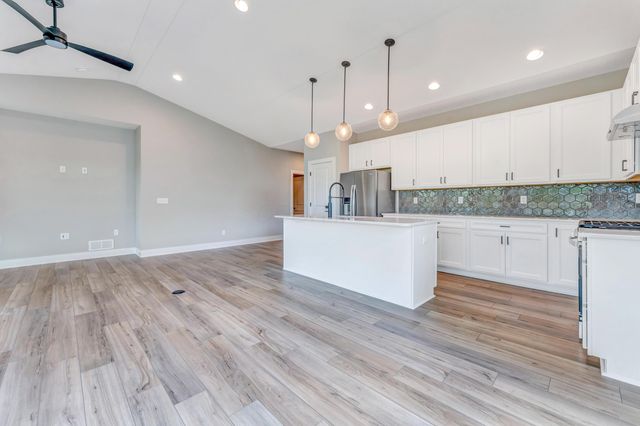 106 Arezzo Court, Delaware, OH 43015