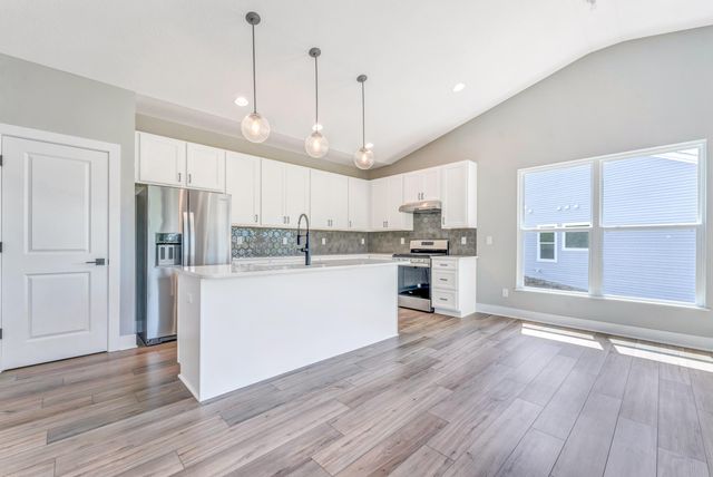 106 Arezzo Court, Delaware, OH 43015