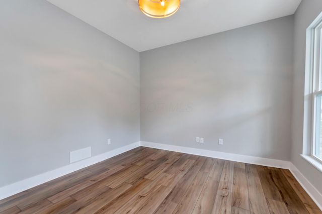 106 Arezzo Court, Delaware, OH 43015