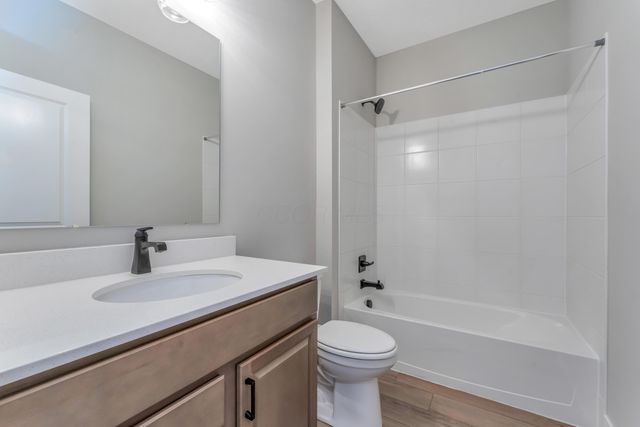 106 Arezzo Court, Delaware, OH 43015