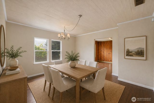 7921 E 139th Court SE, Puyallup, WA 98372