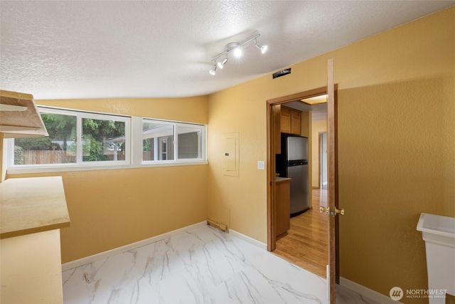7921 E 139th Court SE, Puyallup, WA 98372