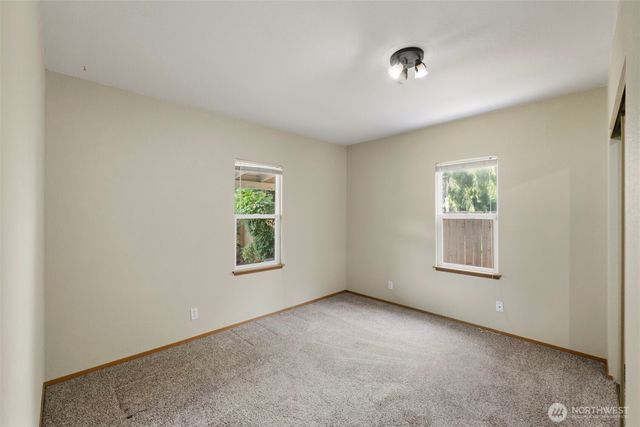 7921 E 139th Court SE, Puyallup, WA 98372