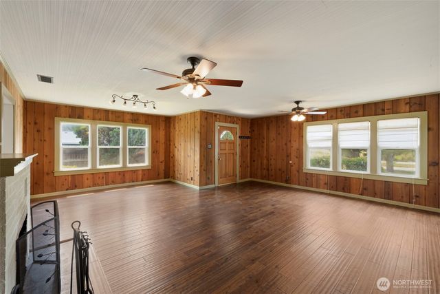 7921 E 139th Court SE, Puyallup, WA 98372