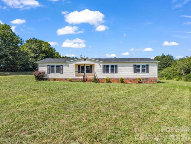 2626 Prospect Church Road, Mooresboro, NC 28114