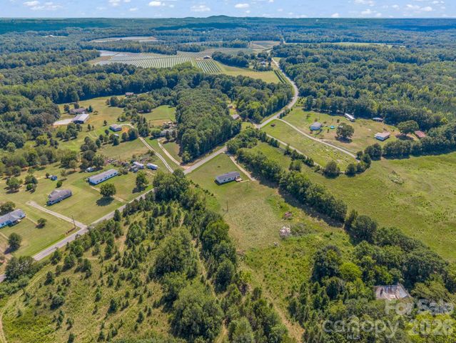 2626 Prospect Church Road, Mooresboro, NC 28114