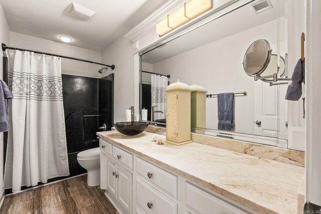 118 Nemours Court, Maumelle, AR 72113