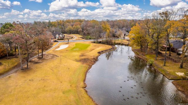 118 Nemours Court, Maumelle, AR 72113