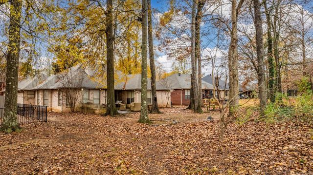 118 Nemours Court, Maumelle, AR 72113