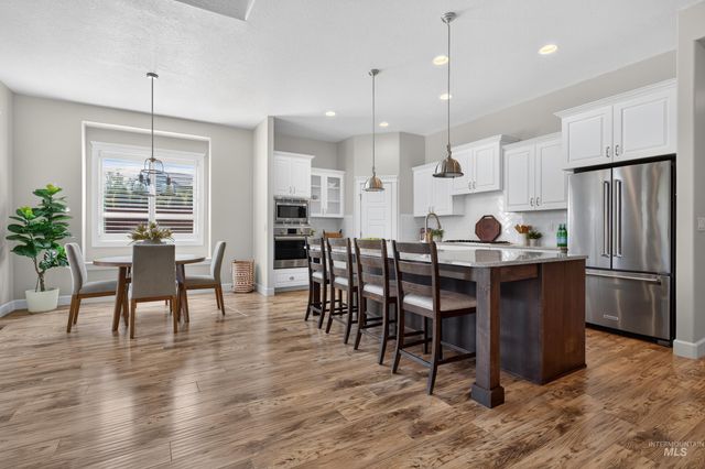 7148 S Carpenter Ave, Boise, ID 83709