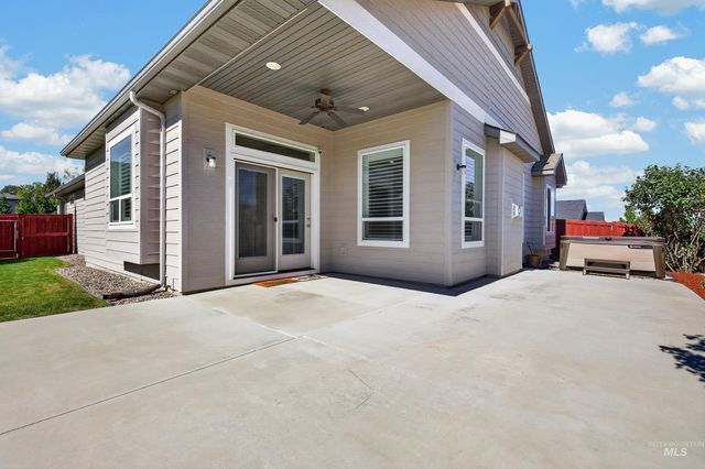 7148 S Carpenter Ave, Boise, ID 83709