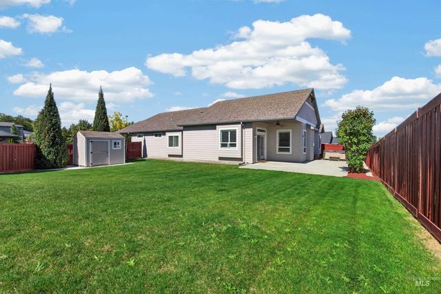 7148 S Carpenter Ave, Boise, ID 83709