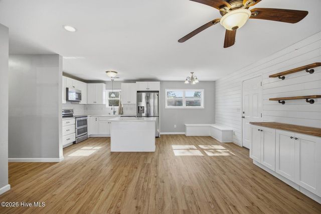 1329 Avon Court, Wilmington, NC 28405