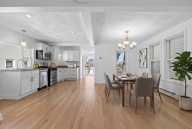 39 Ash Ave, Somerville, MA 02145