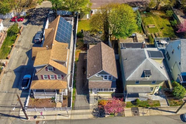 39 Ash Ave, Somerville, MA 02145