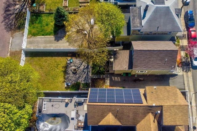 39 Ash Ave, Somerville, MA 02145