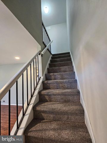 27 HARTSDALE LN, Sicklerville, NJ 08081