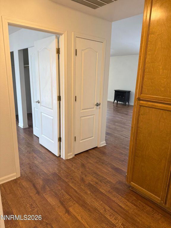 Image 18 of property listing at 6 Emilio Court, Yerington, NV 89447