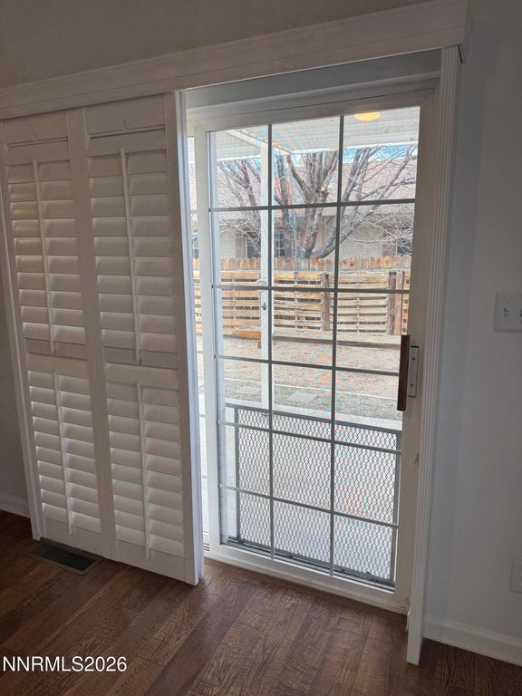 Image 21 of property listing at 6 Emilio Court, Yerington, NV 89447