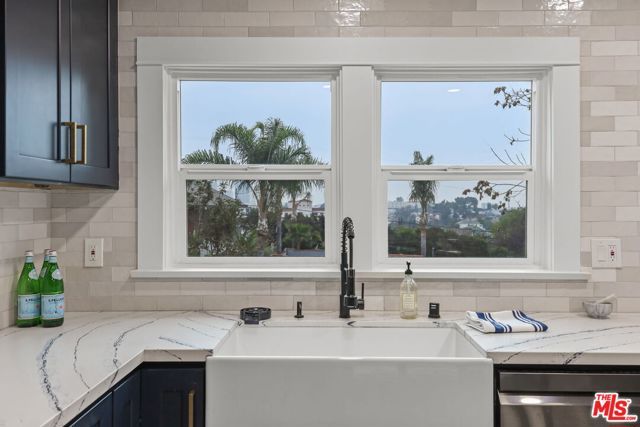 1446 Calumet Avenue, Los Angeles, CA 90026