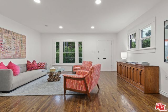 1446 Calumet Avenue, Los Angeles, CA 90026