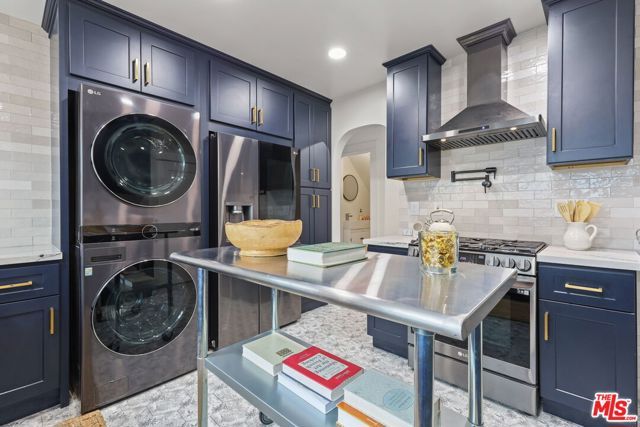 1446 Calumet Avenue, Los Angeles, CA 90026