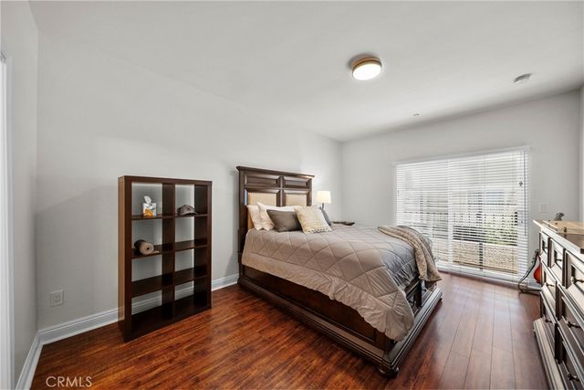 7132 Farralone 205, Canoga Park, CA 91303