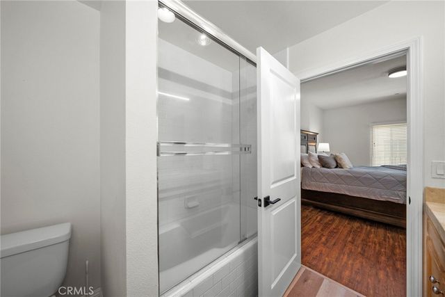 7132 Farralone 205, Canoga Park, CA 91303