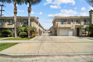 7132 Farralone 205, Canoga Park, CA 91303