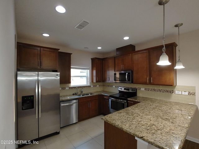 500 HERON LANDING Road, St. Johns, FL 32259