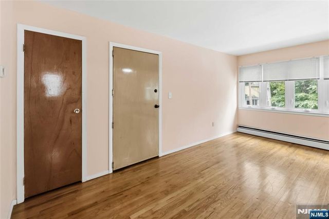 1120 Saint Louis Avenue 1, Hillside, NJ 07205